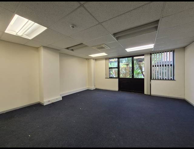 477M² OFFICE TO LET IN ROSEBANK